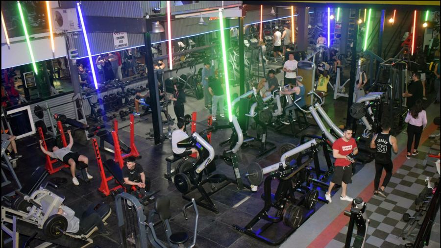 Máquinas de fuerza en Megacenter Gym